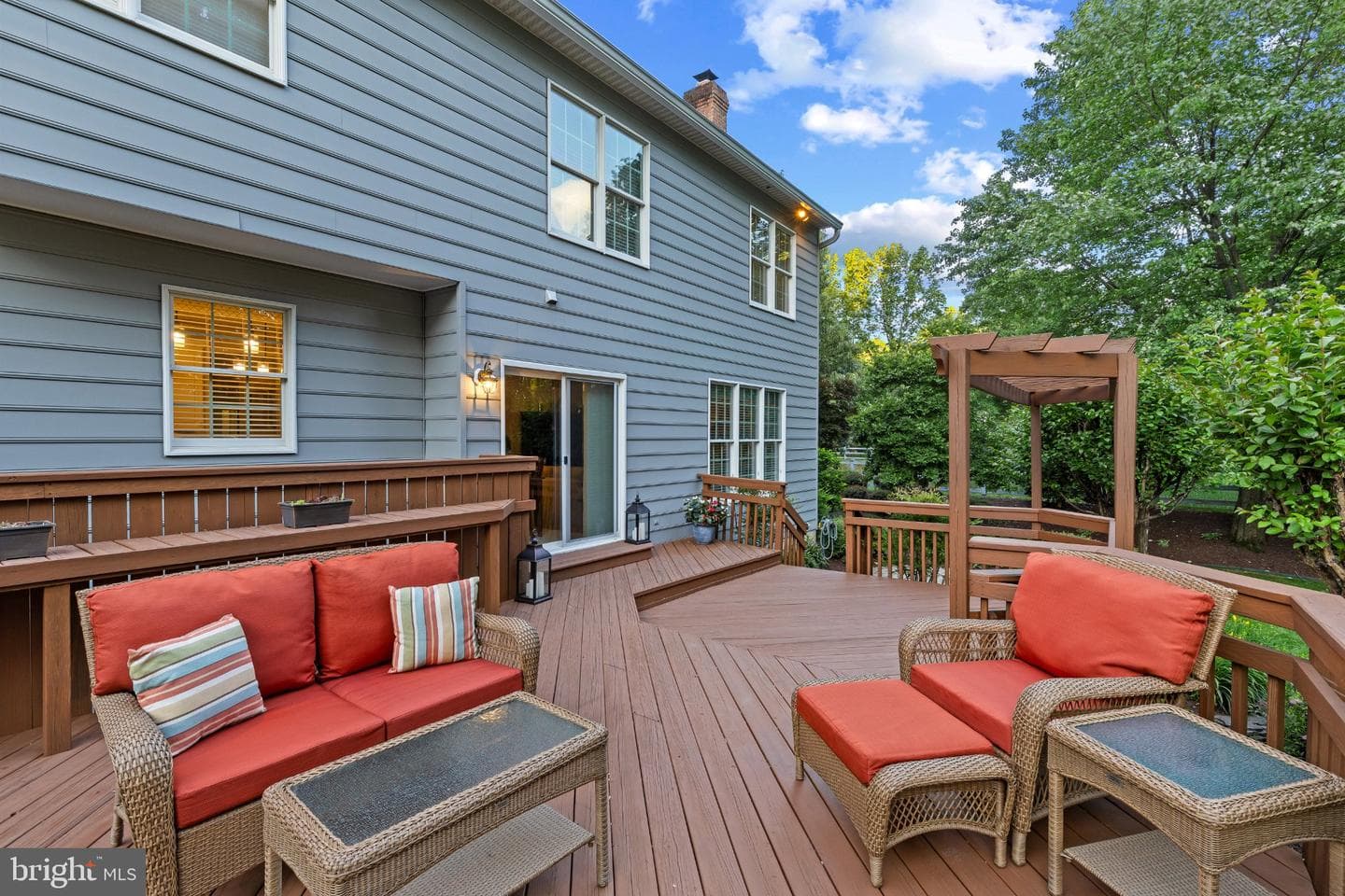 71 Simmons Lane photo 37