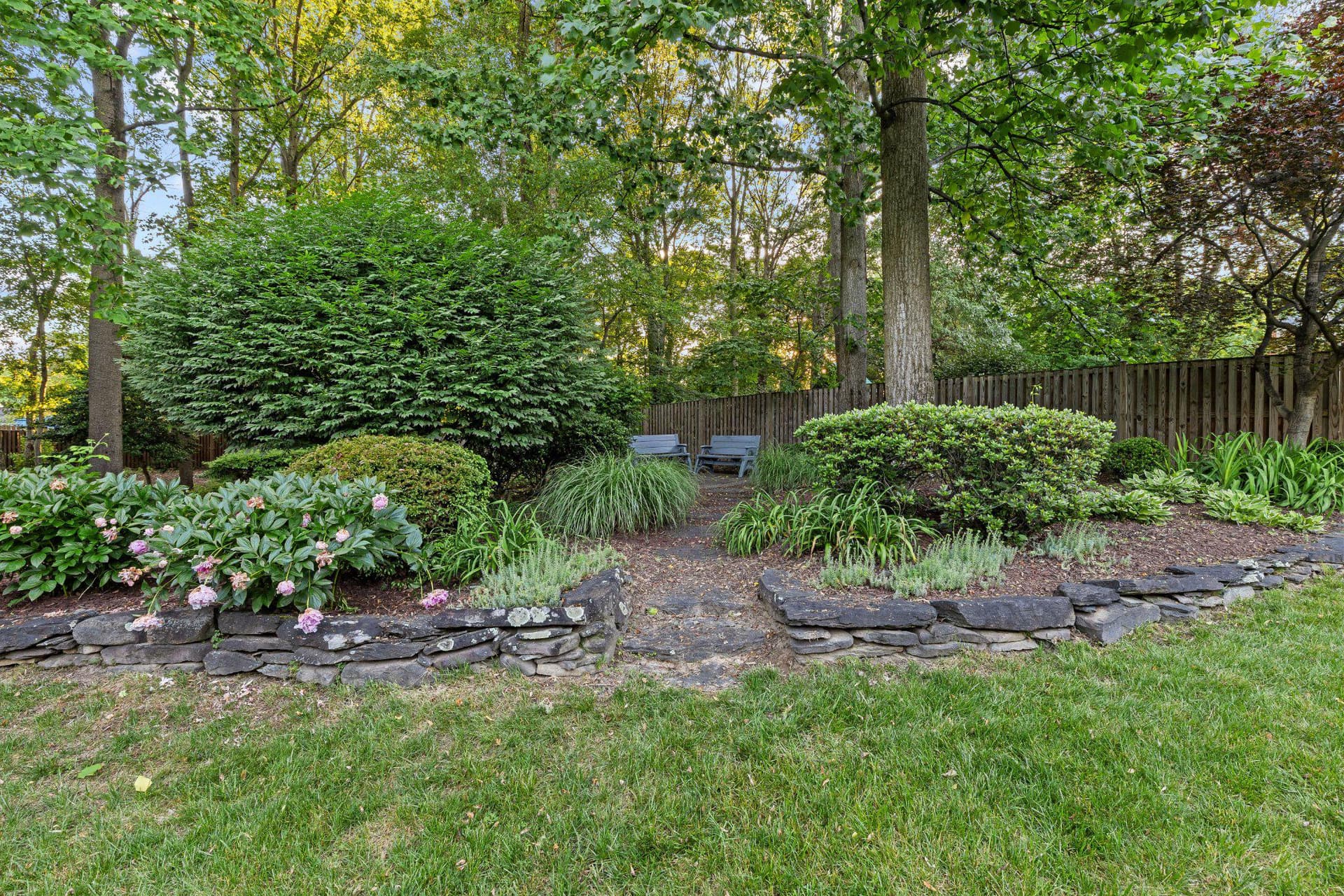 71 Simmons Lane photo 46