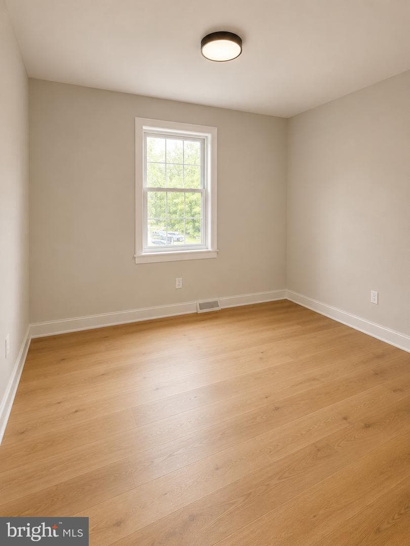 1354 Moyer Road photo 33