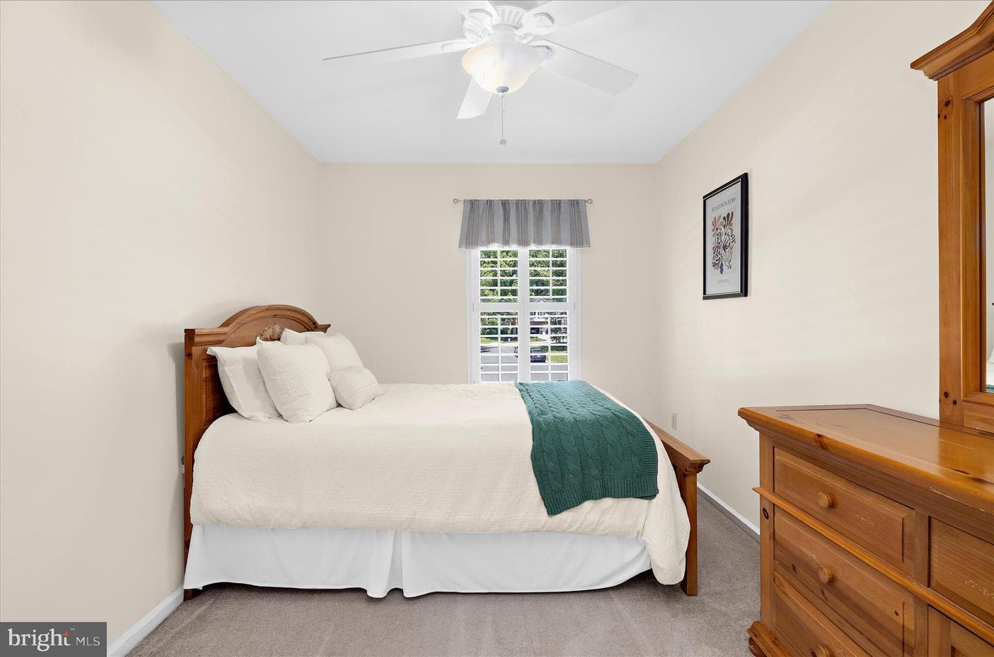 406 Honeywood Court photo 42