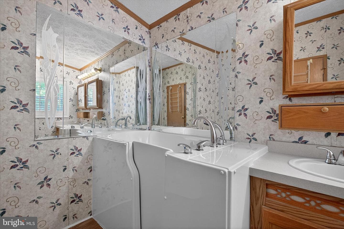 271 Janet Ct photo 15