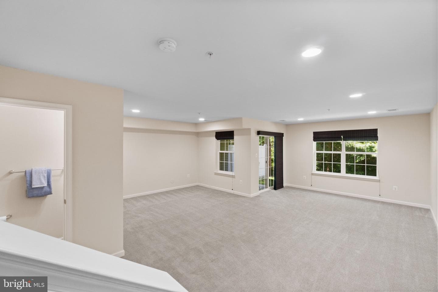 722 Hidden Oak photo 29