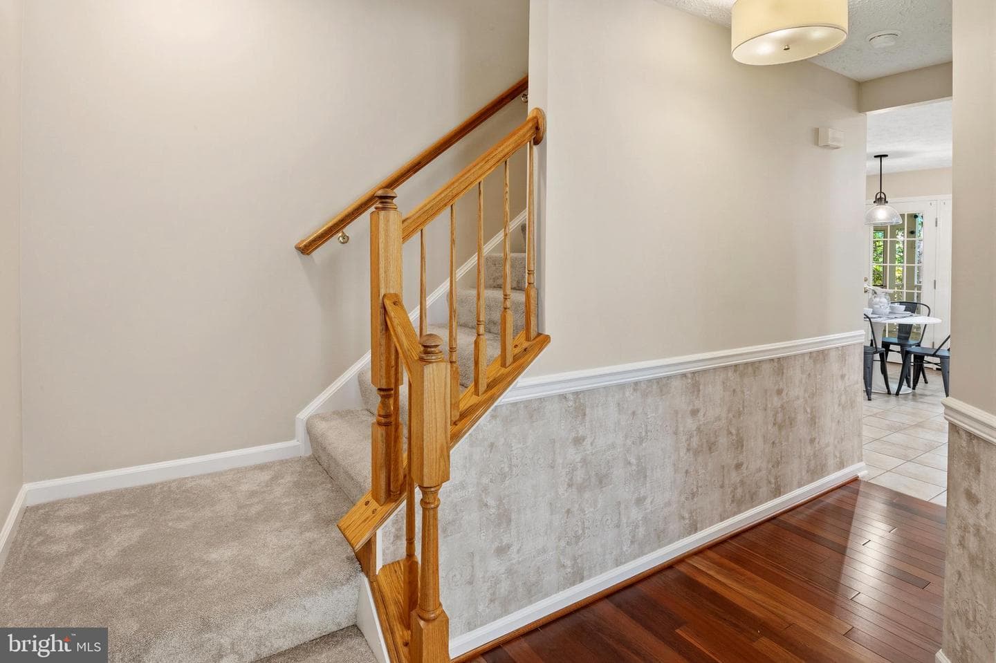 205 Foxridge Court photo 18