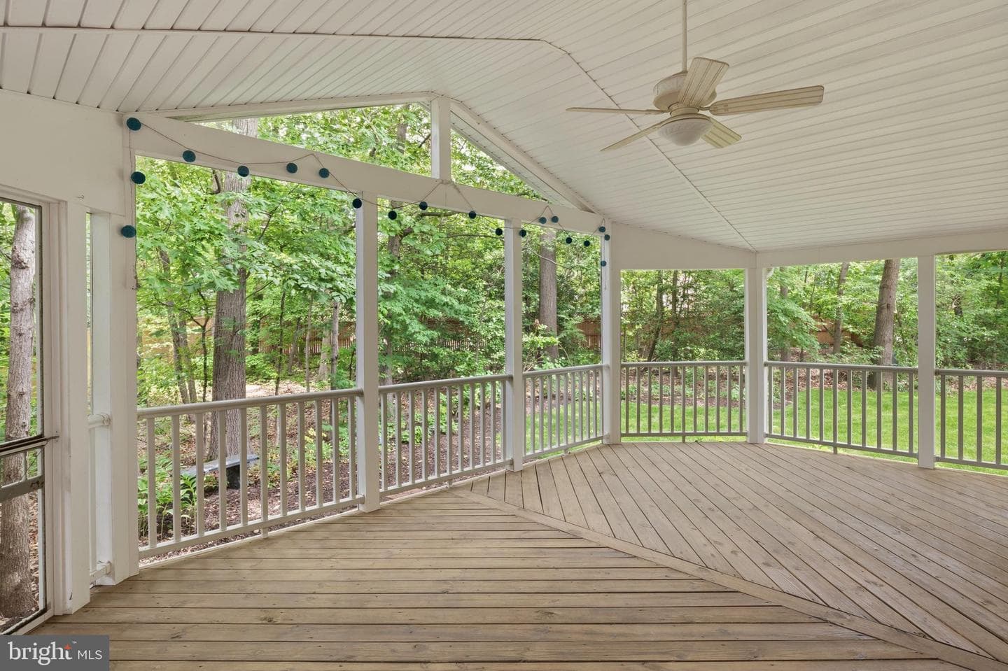 205 Foxridge Court photo 39