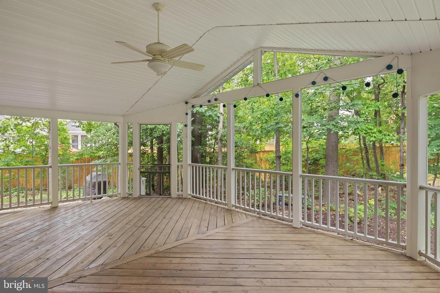 205 Foxridge Court photo 40