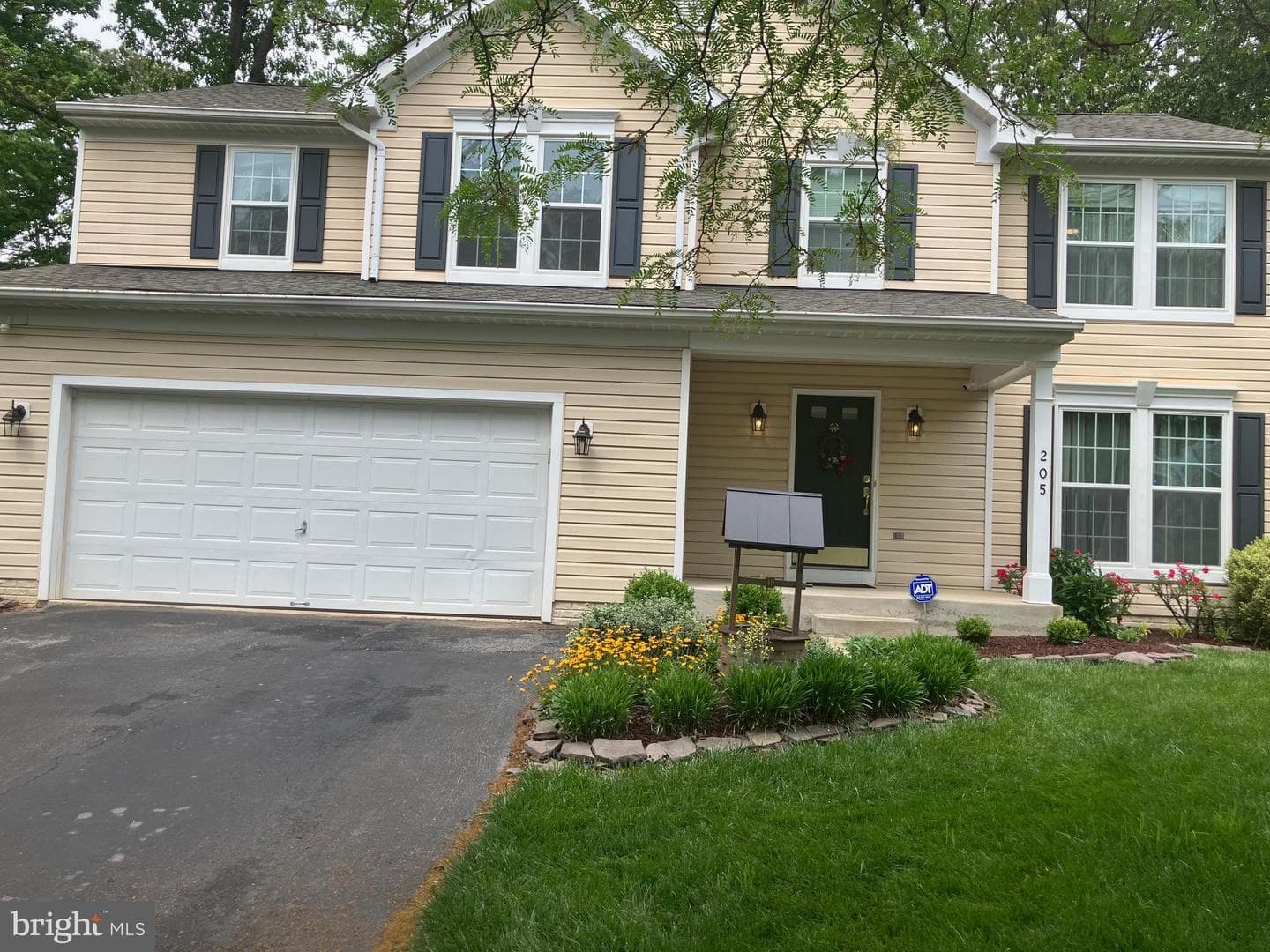 205 Foxridge Court photo 55