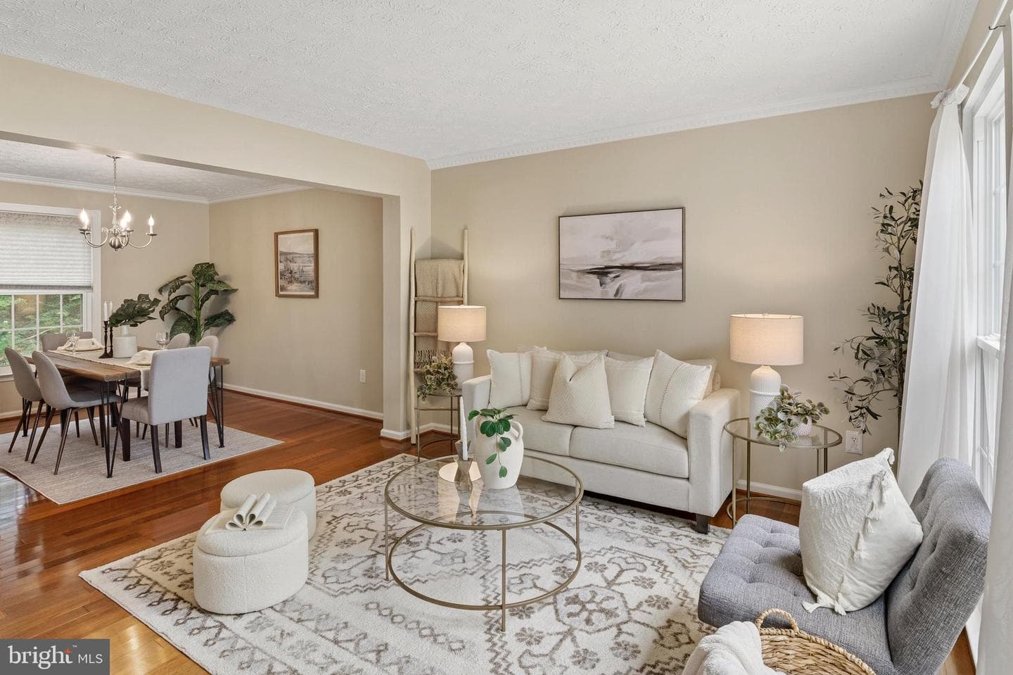205 Foxridge Court photo 6
