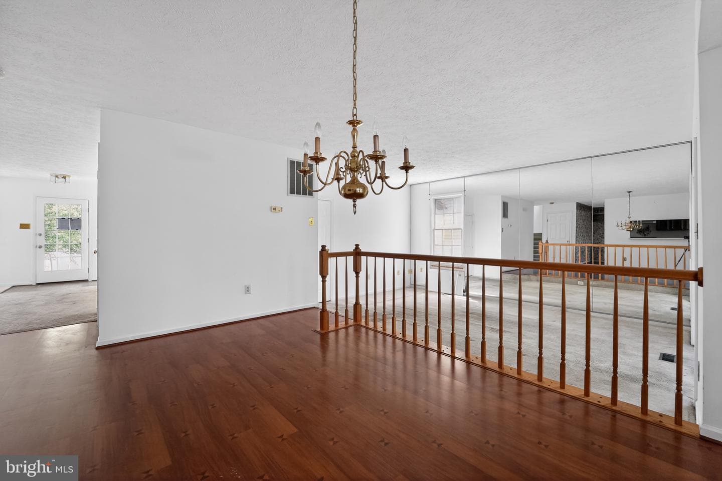8204 Elkwood Court photo 12