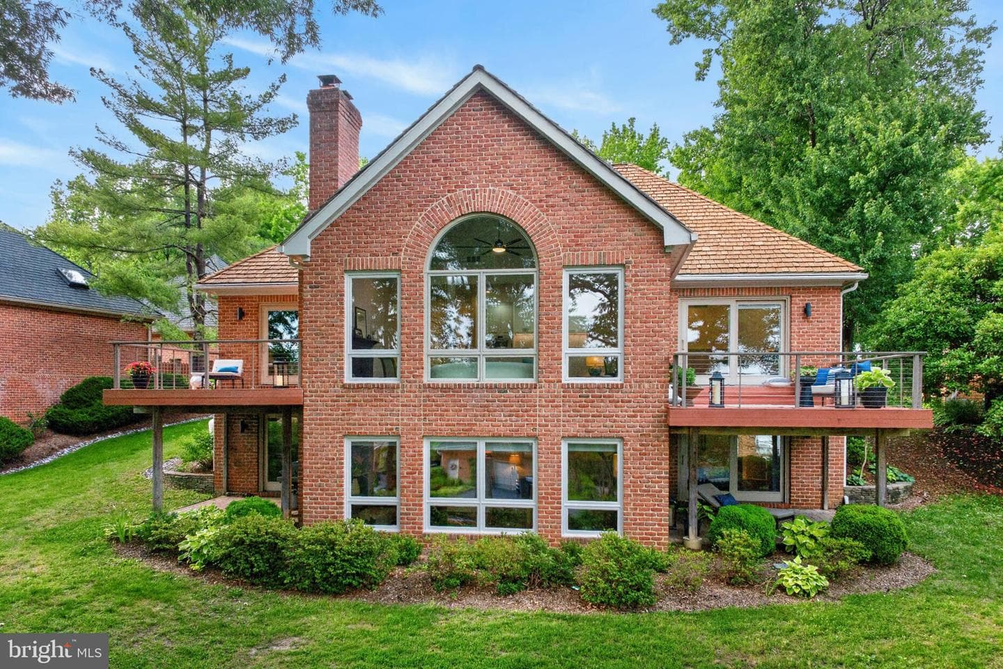 1010 S River Landing Road photo 3