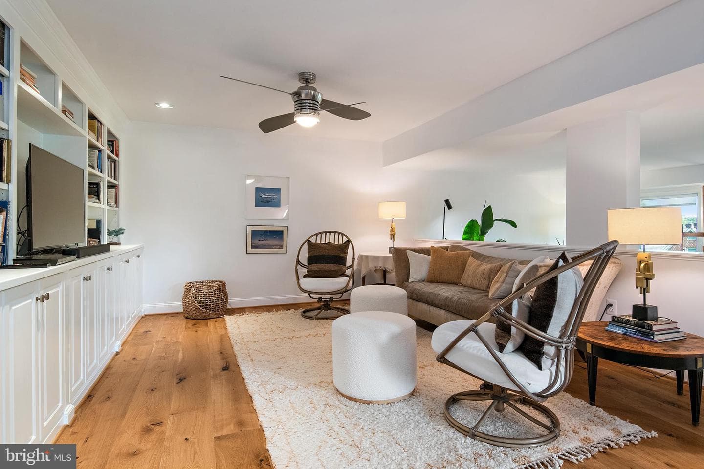 1010 S River Landing Road photo 32