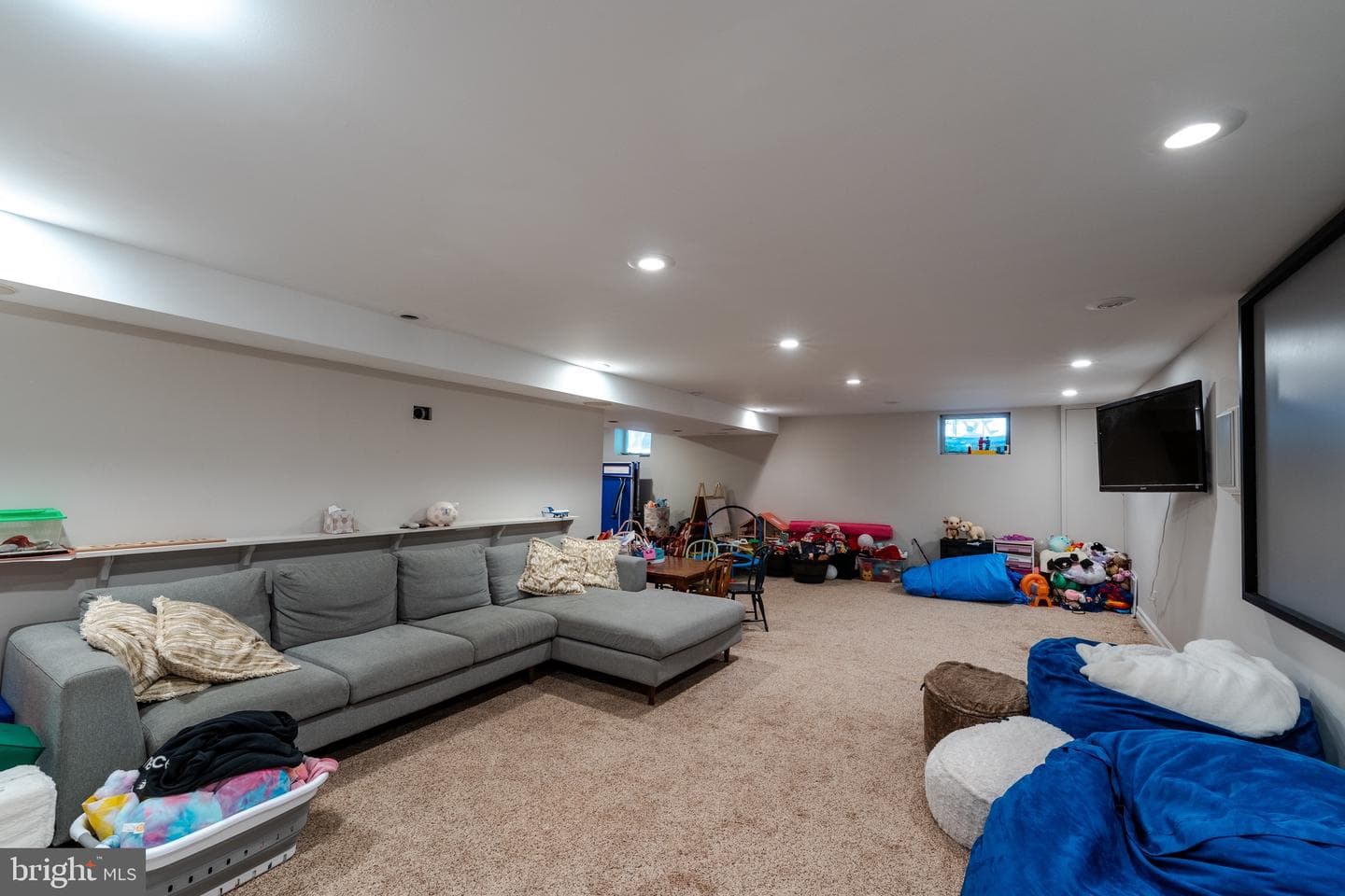 429 Fairtree Drive photo 34