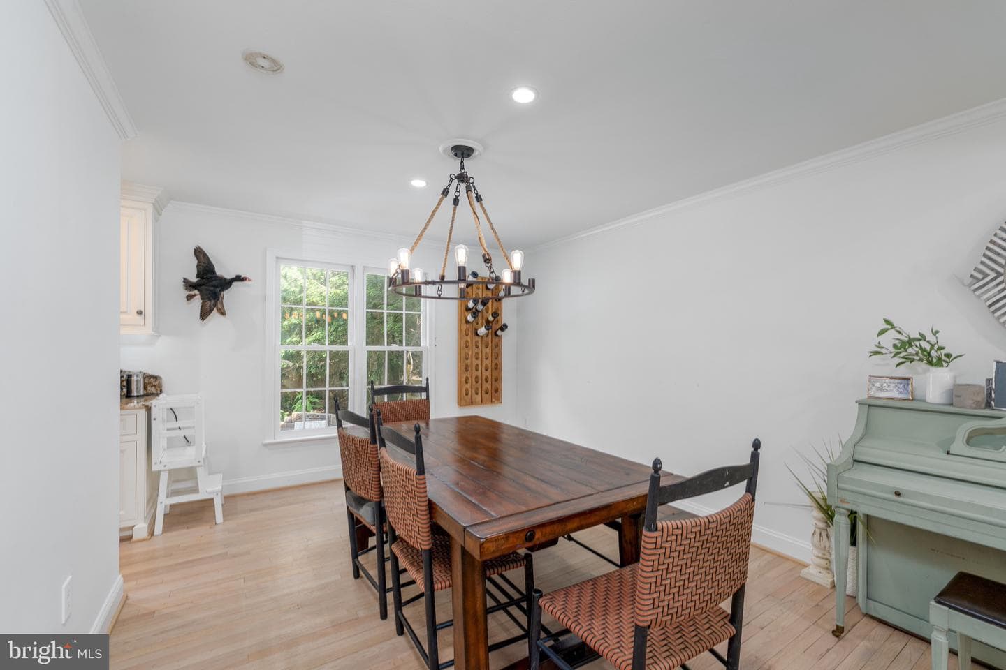429 Fairtree Drive photo 8