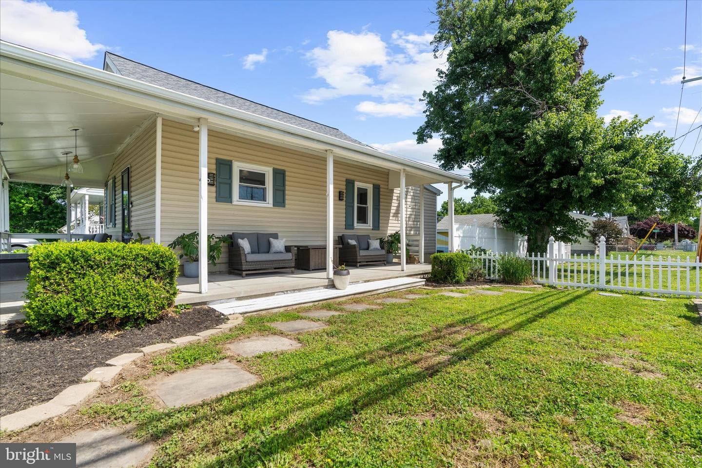 7825 Bridge Drive photo 12