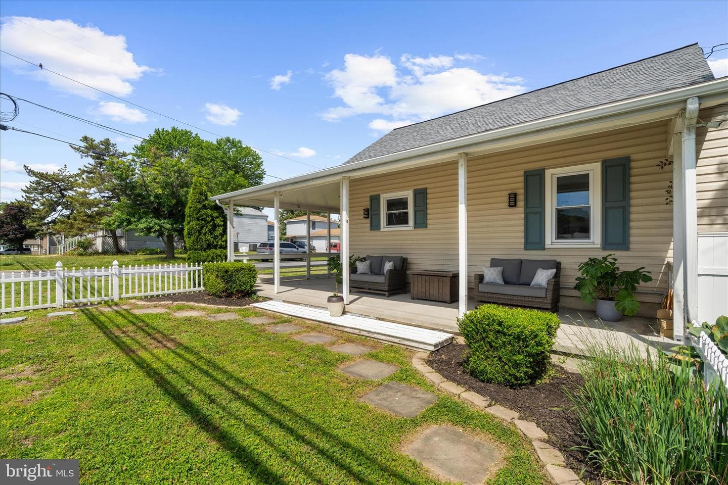 7825 Bridge Drive photo 13