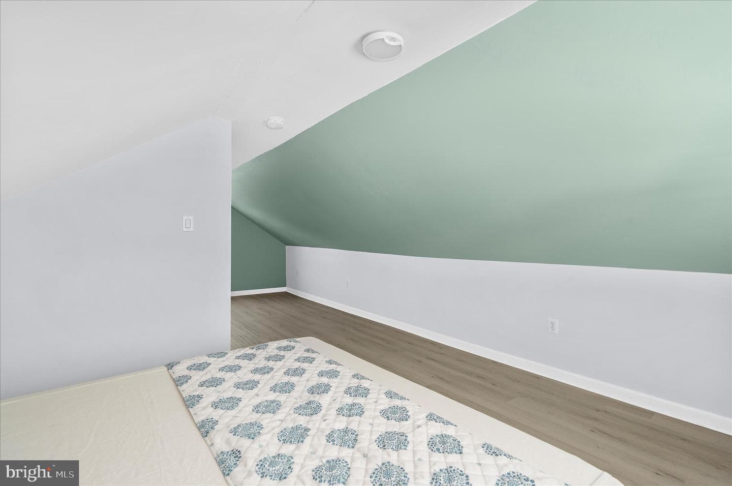 7825 Bridge Drive photo 29
