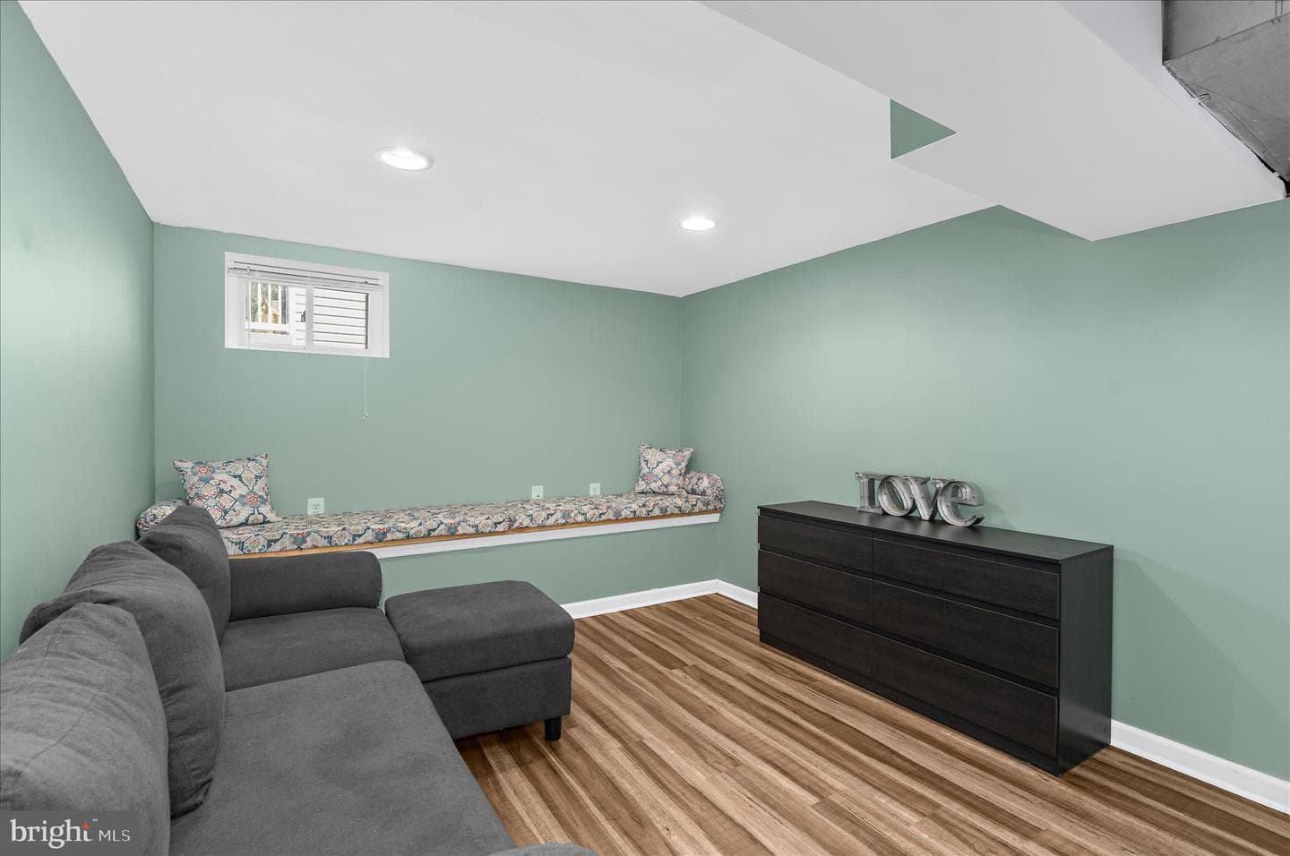 7825 Bridge Drive photo 35