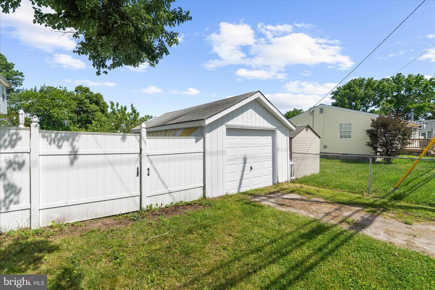 7825 Bridge Drive photo 43