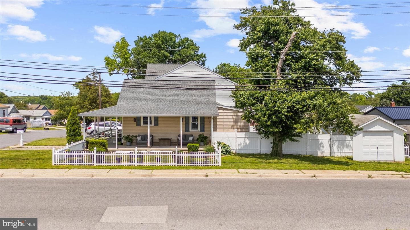 7825 Bridge Drive photo 45