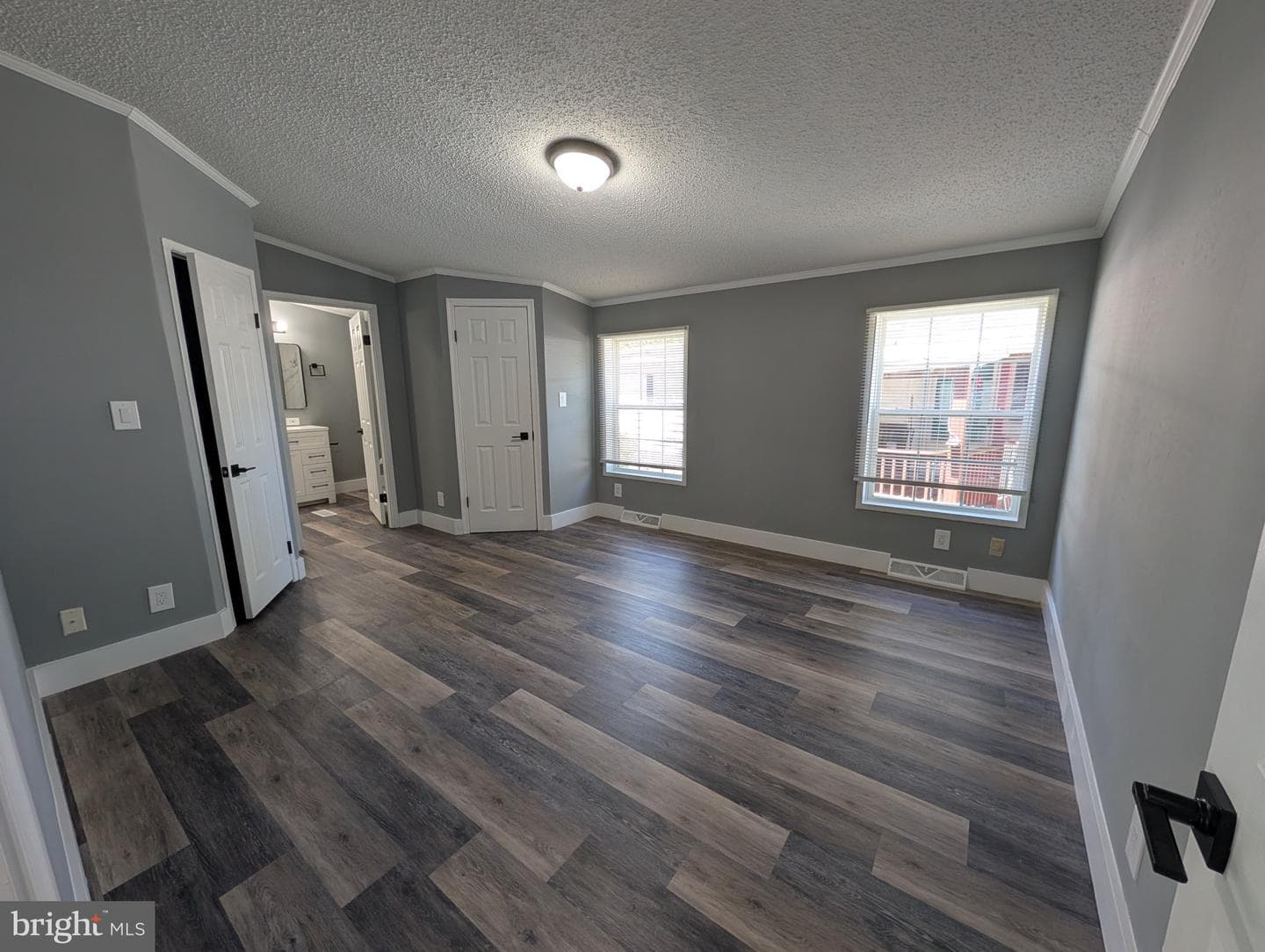 4745 Flanders Lane #h photo 5