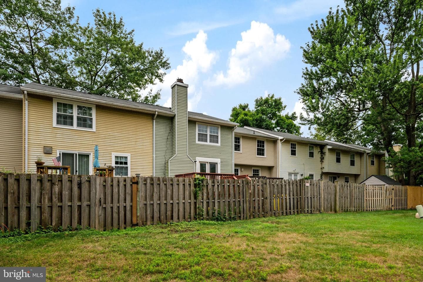 254 Chalet Circle W photo 41