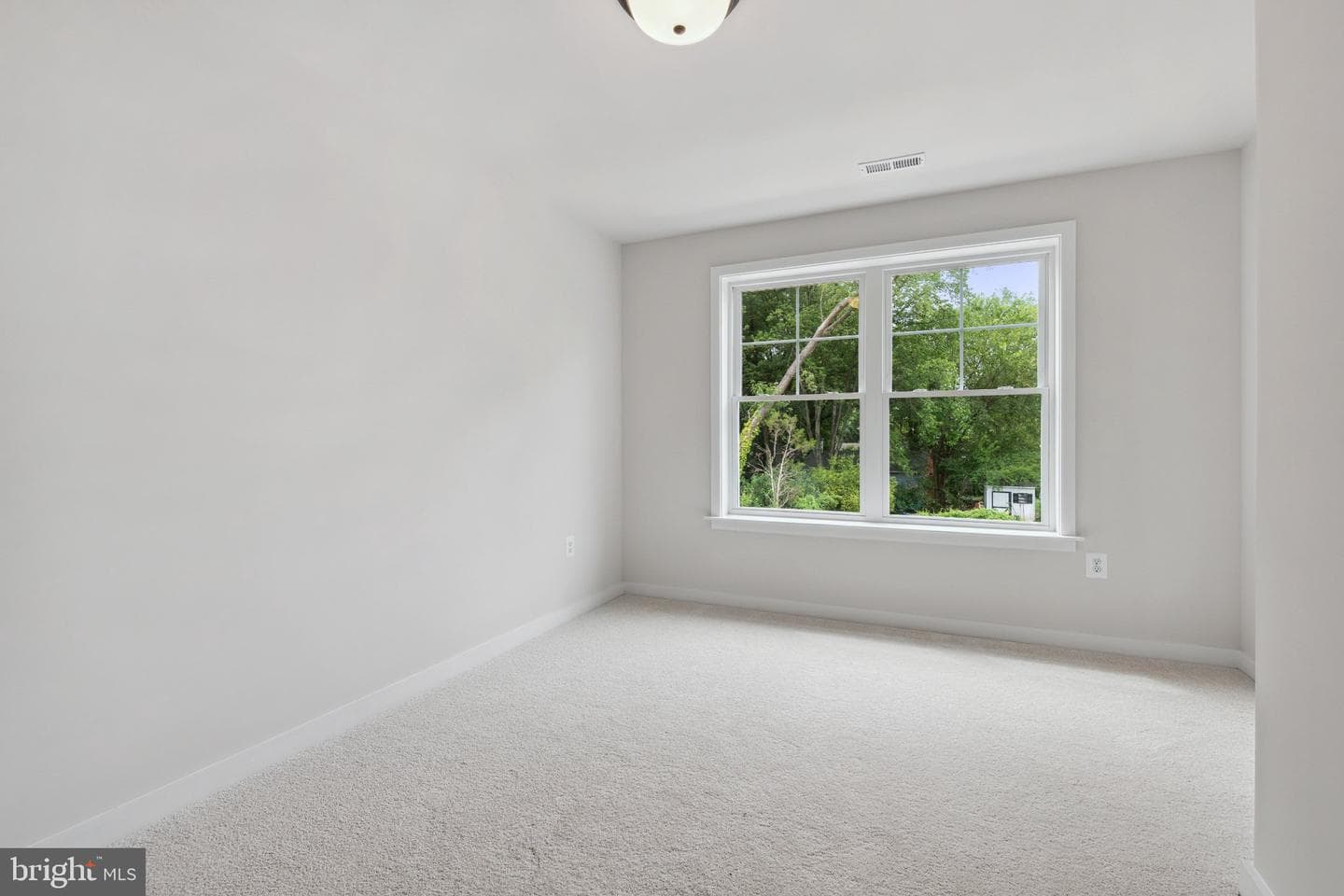 1003 Henry Avenue photo 16