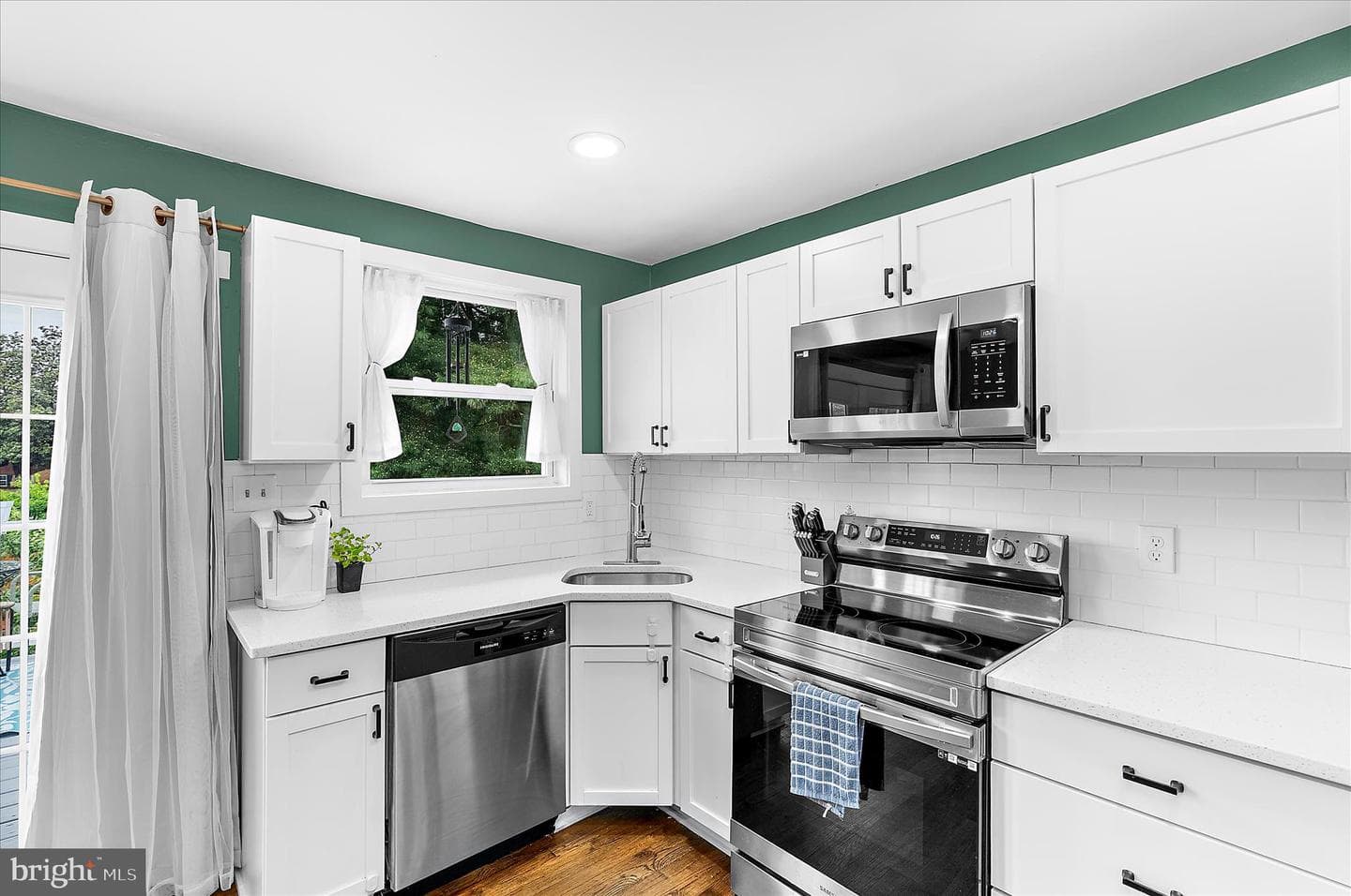 7816 Baltimore Annapolis Boulevard photo 13