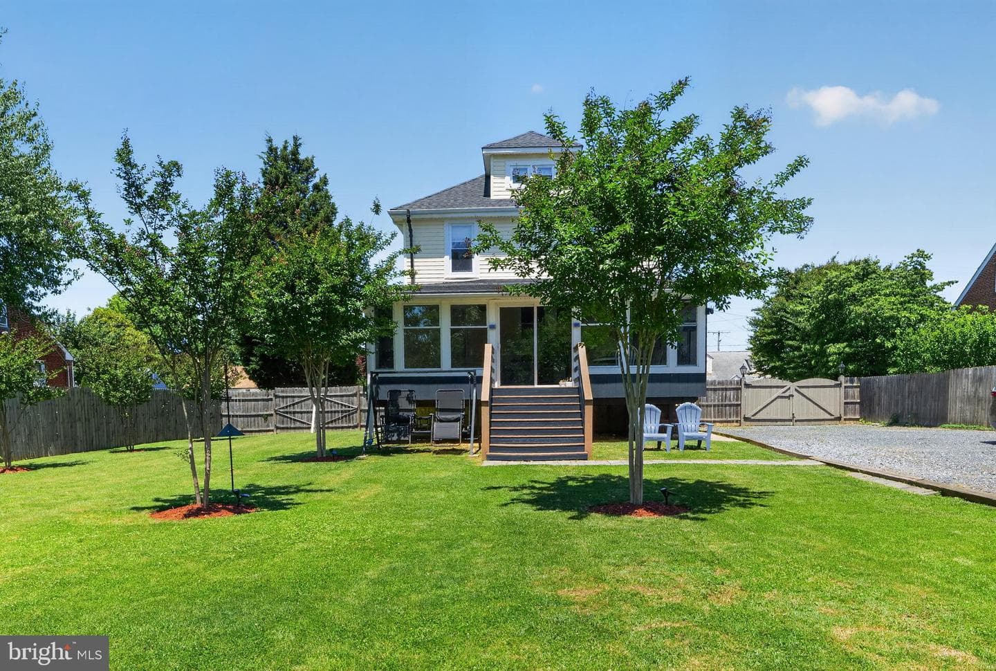 311 Townsend Avenue photo 28