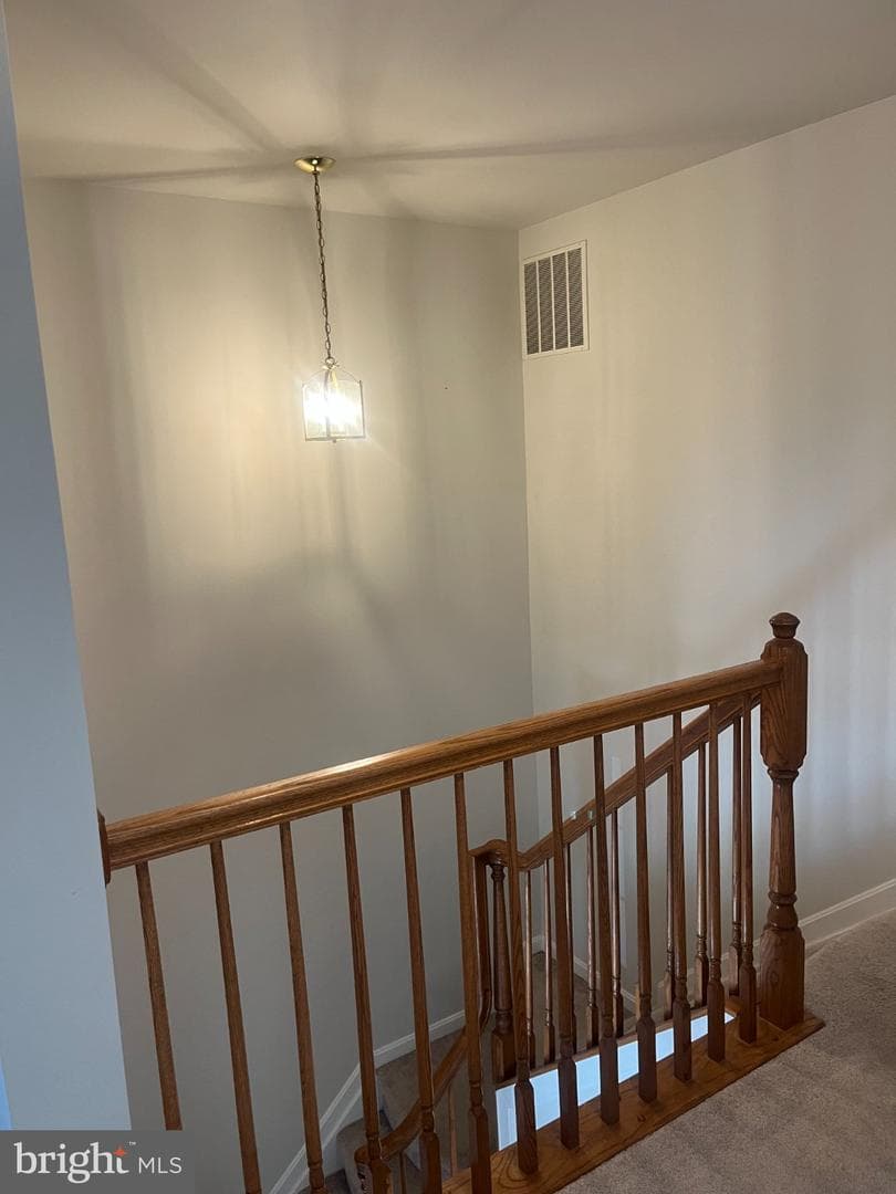 178 Pinecove Avenue photo 4