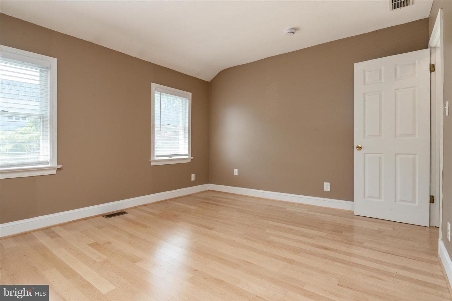 418 Chesapeake Avenue photo 20