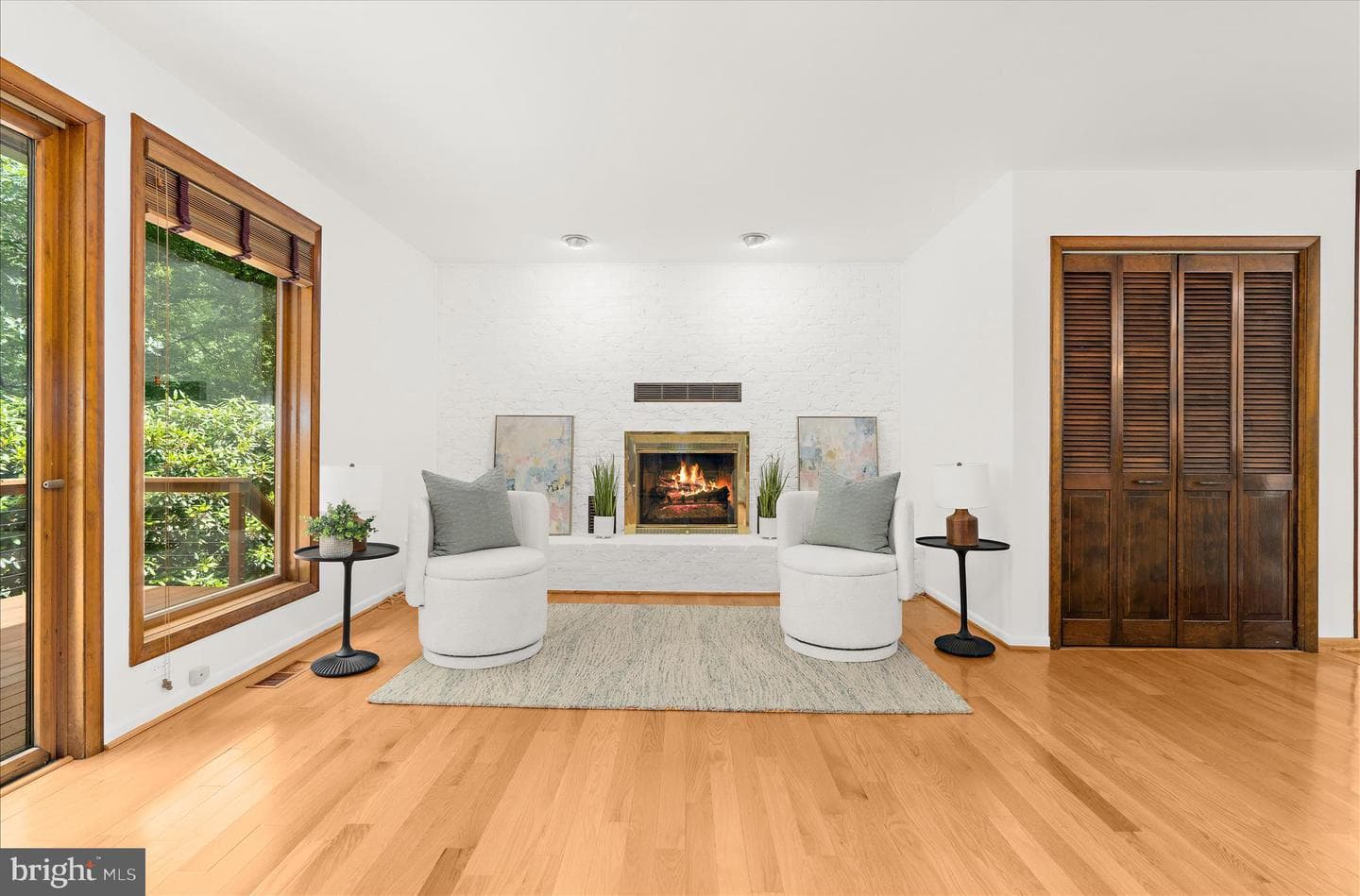698 Discovery Road photo 12