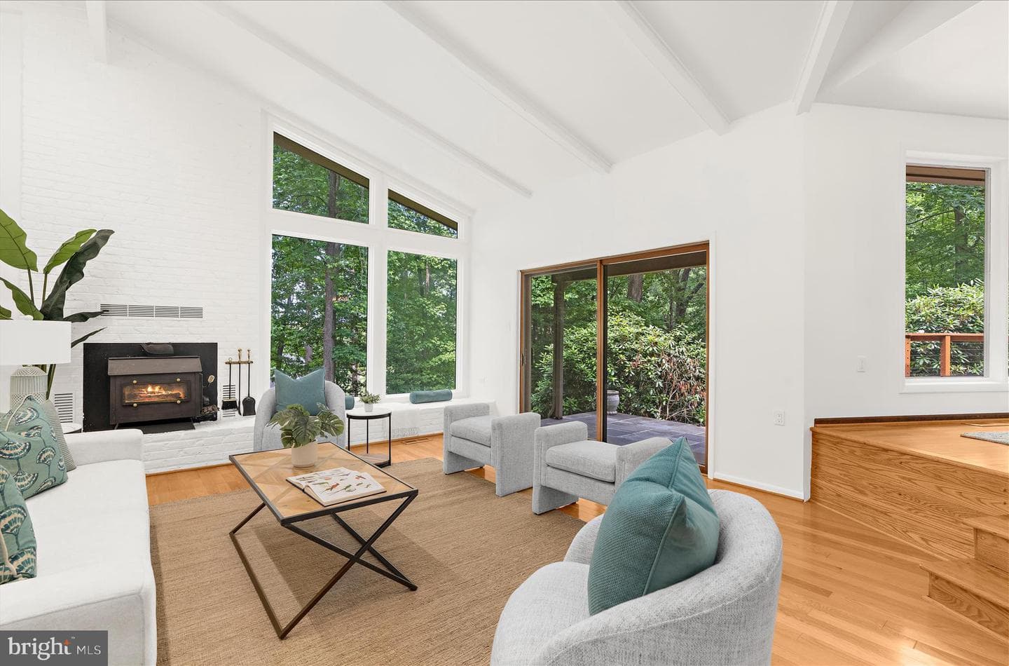 698 Discovery Road photo 5