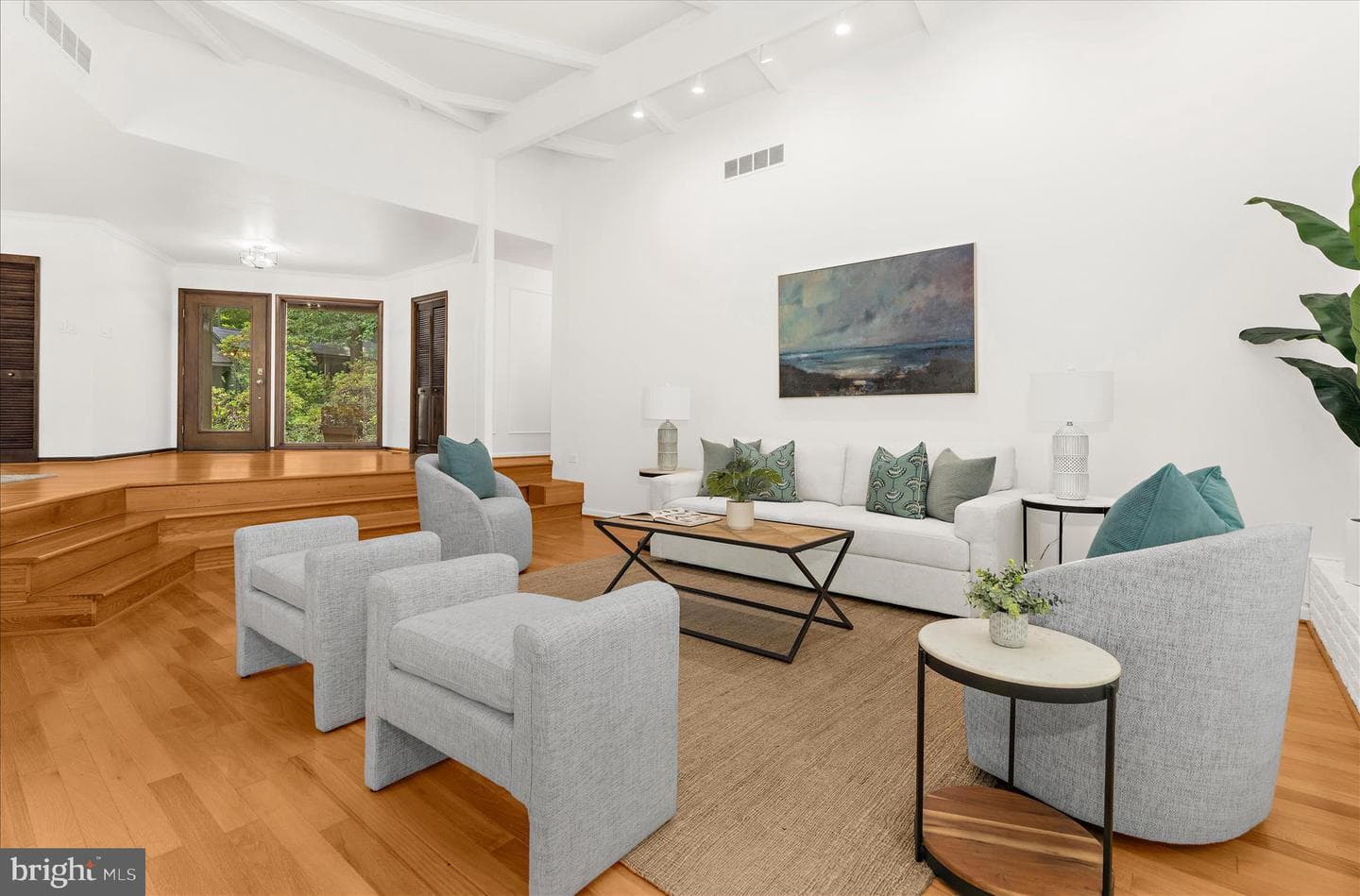 698 Discovery Road photo 6