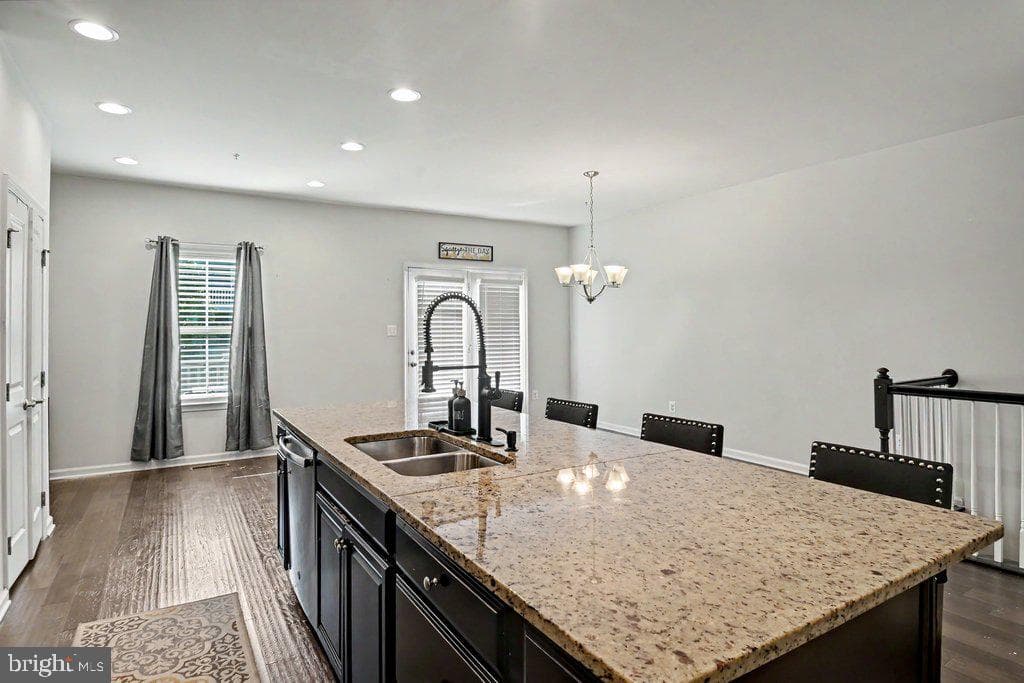 8338 Kippis Road photo 10