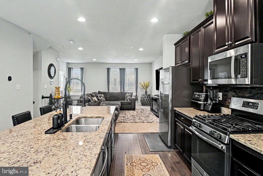 8338 Kippis Road photo 11