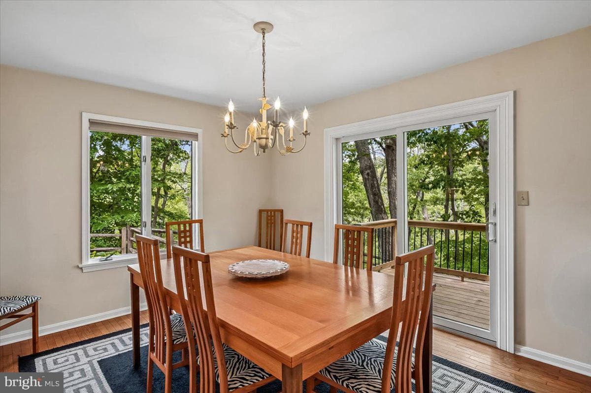 120 Kingswood Road photo 11