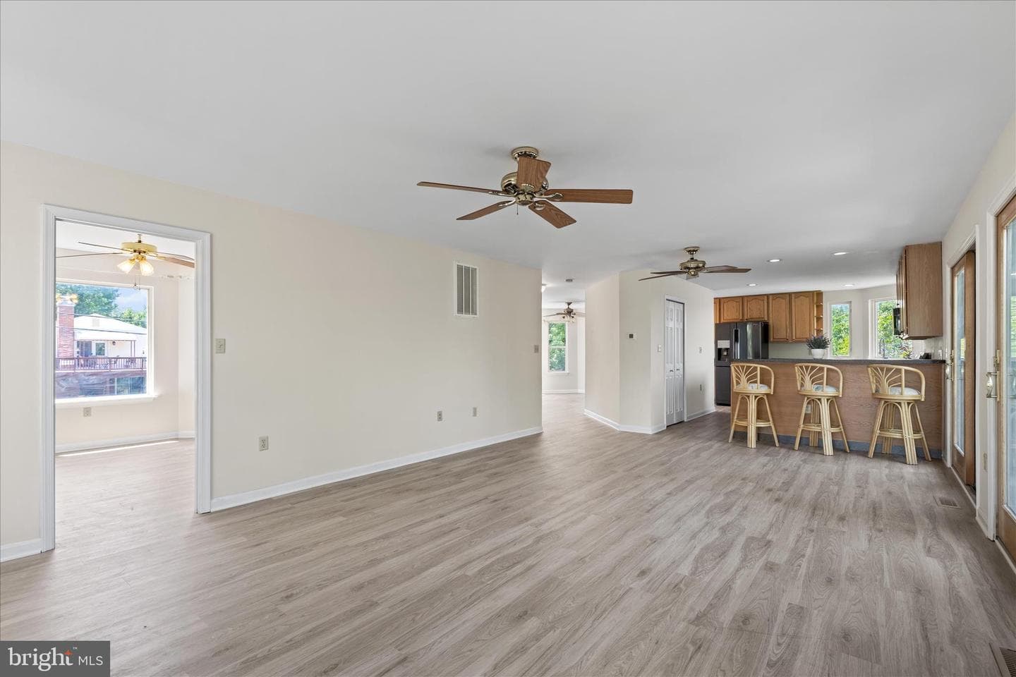 5523 Ilchester Street photo 22