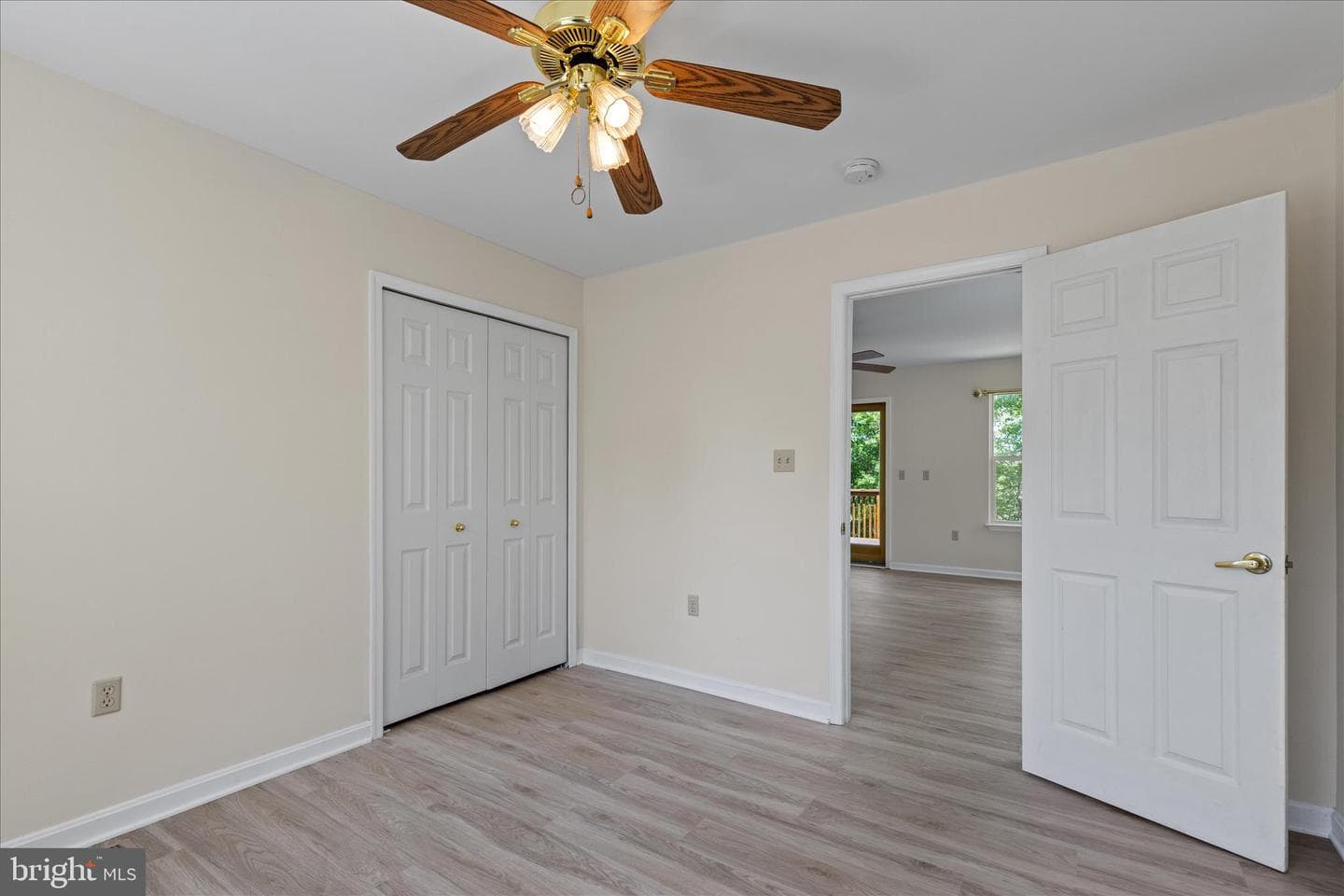 5523 Ilchester Street photo 26