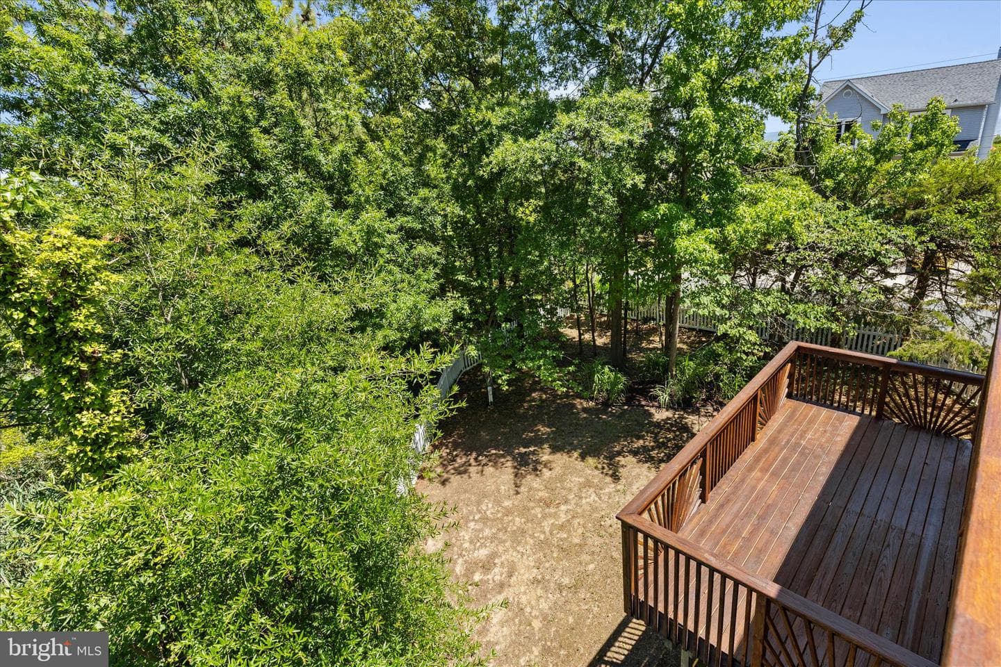 5523 Ilchester Street photo 42