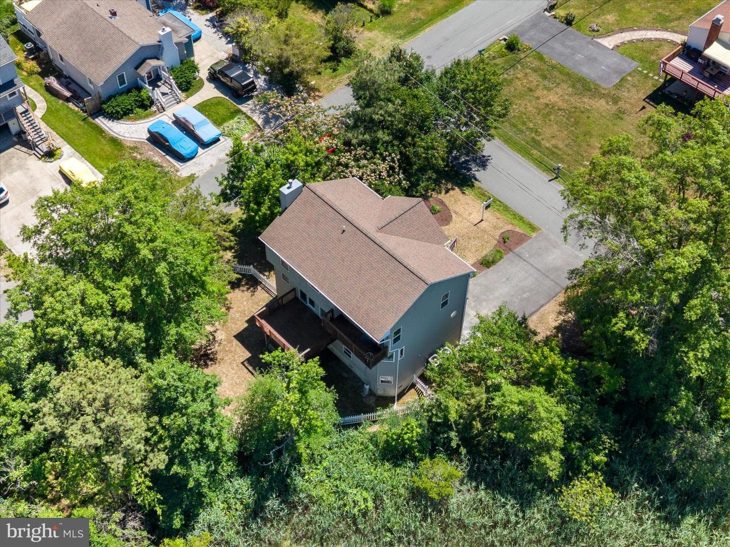 5523 Ilchester Street photo 59