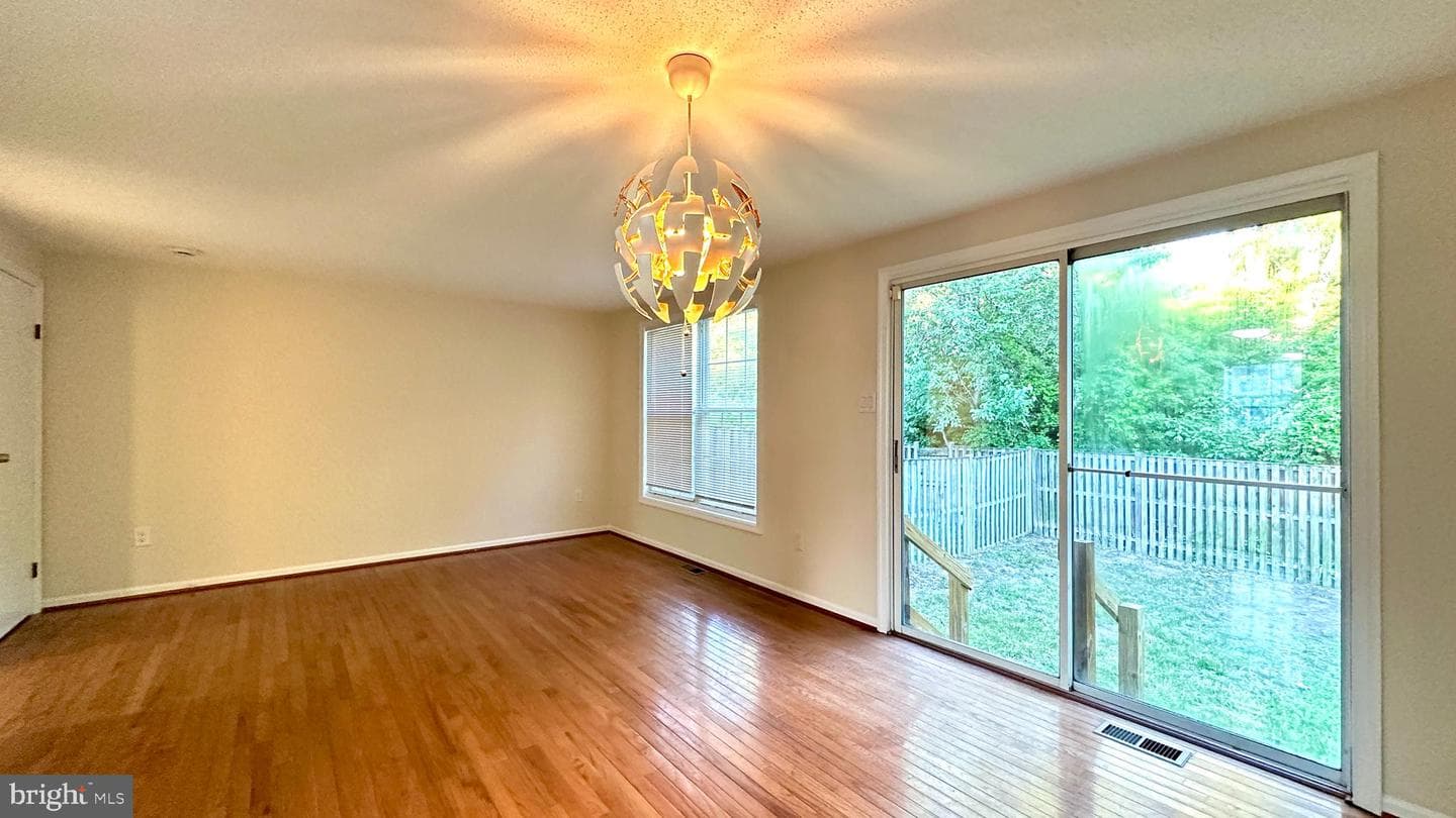 1727 Jacobs Meadow Drive photo 9