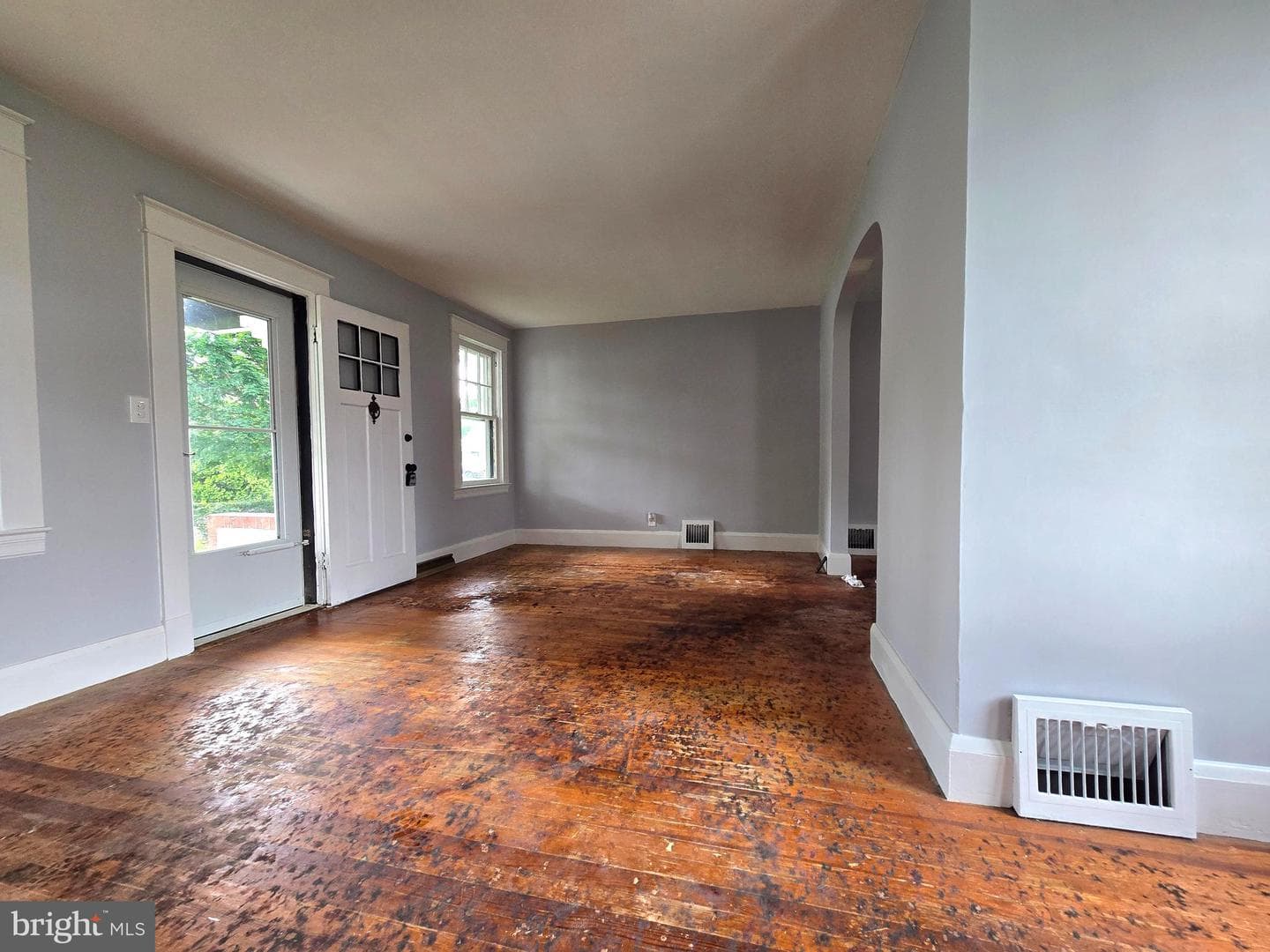 220 Meadow Road photo 23