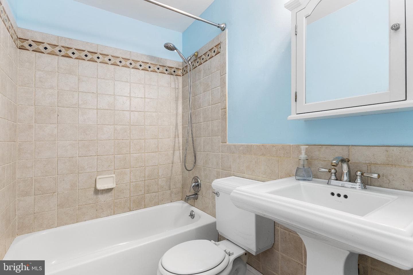 1075 Sun Valley Drive photo 37