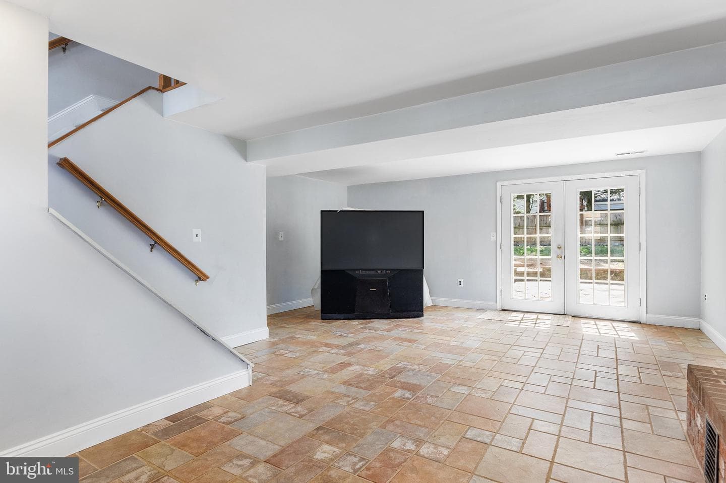 1075 Sun Valley Drive photo 44