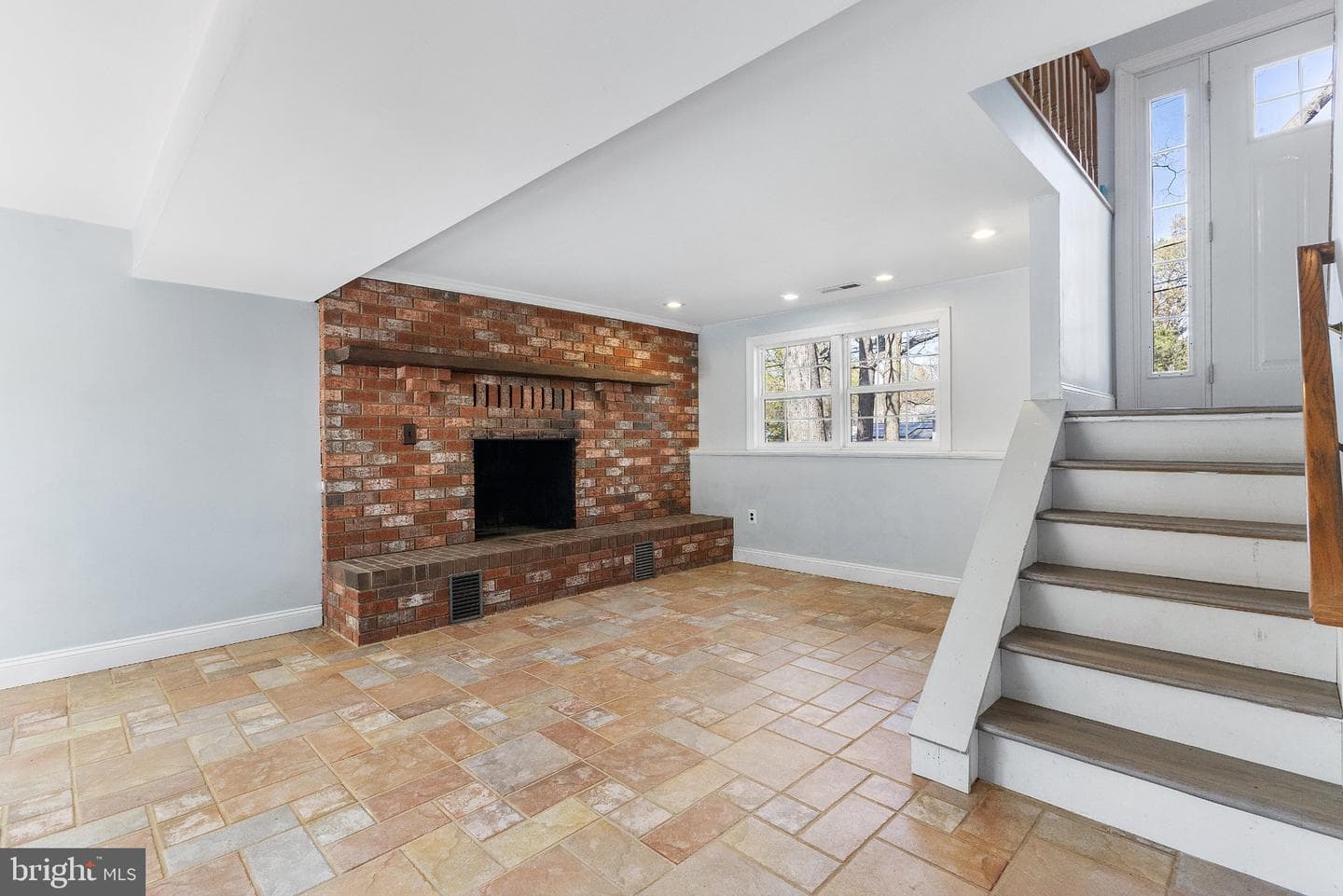 1075 Sun Valley Drive photo 46