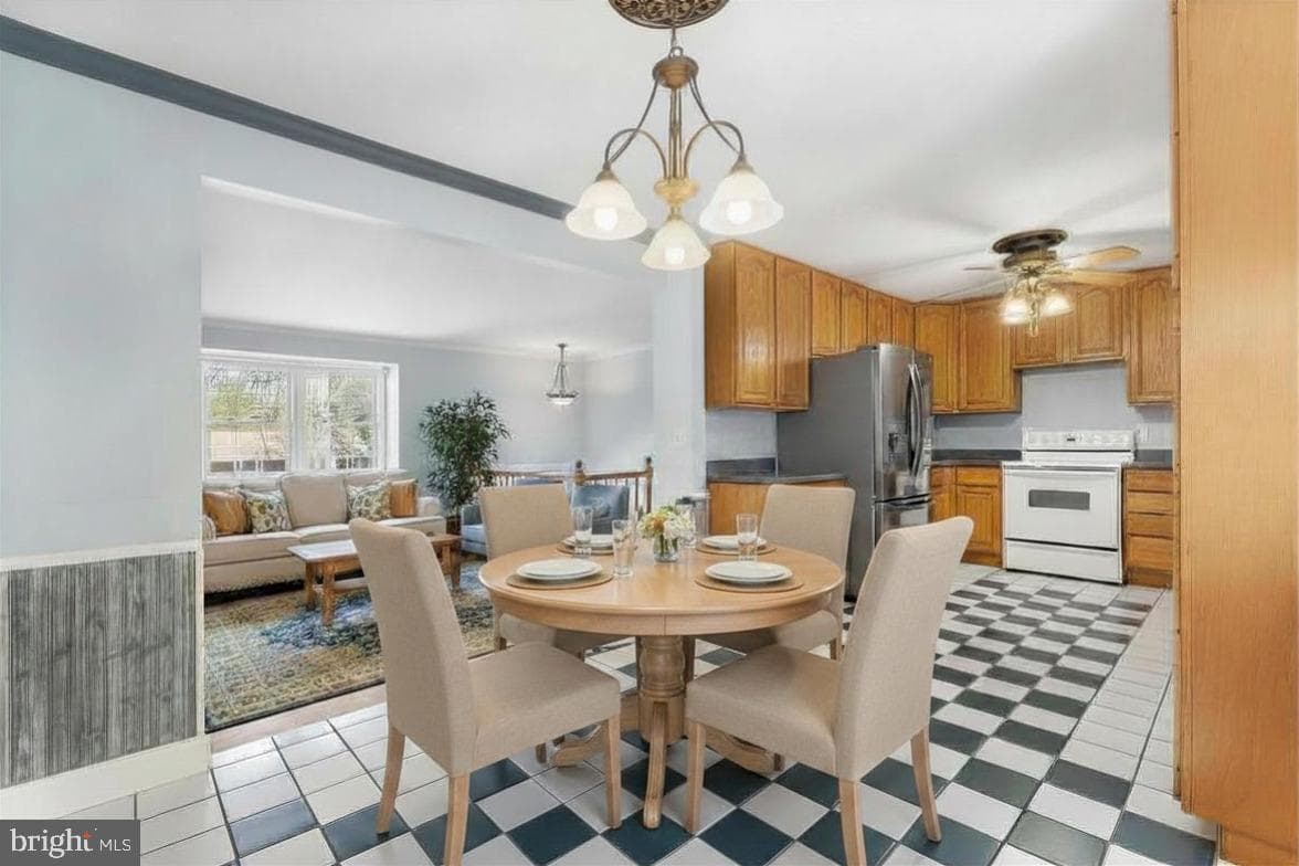 1075 Sun Valley Drive photo 6