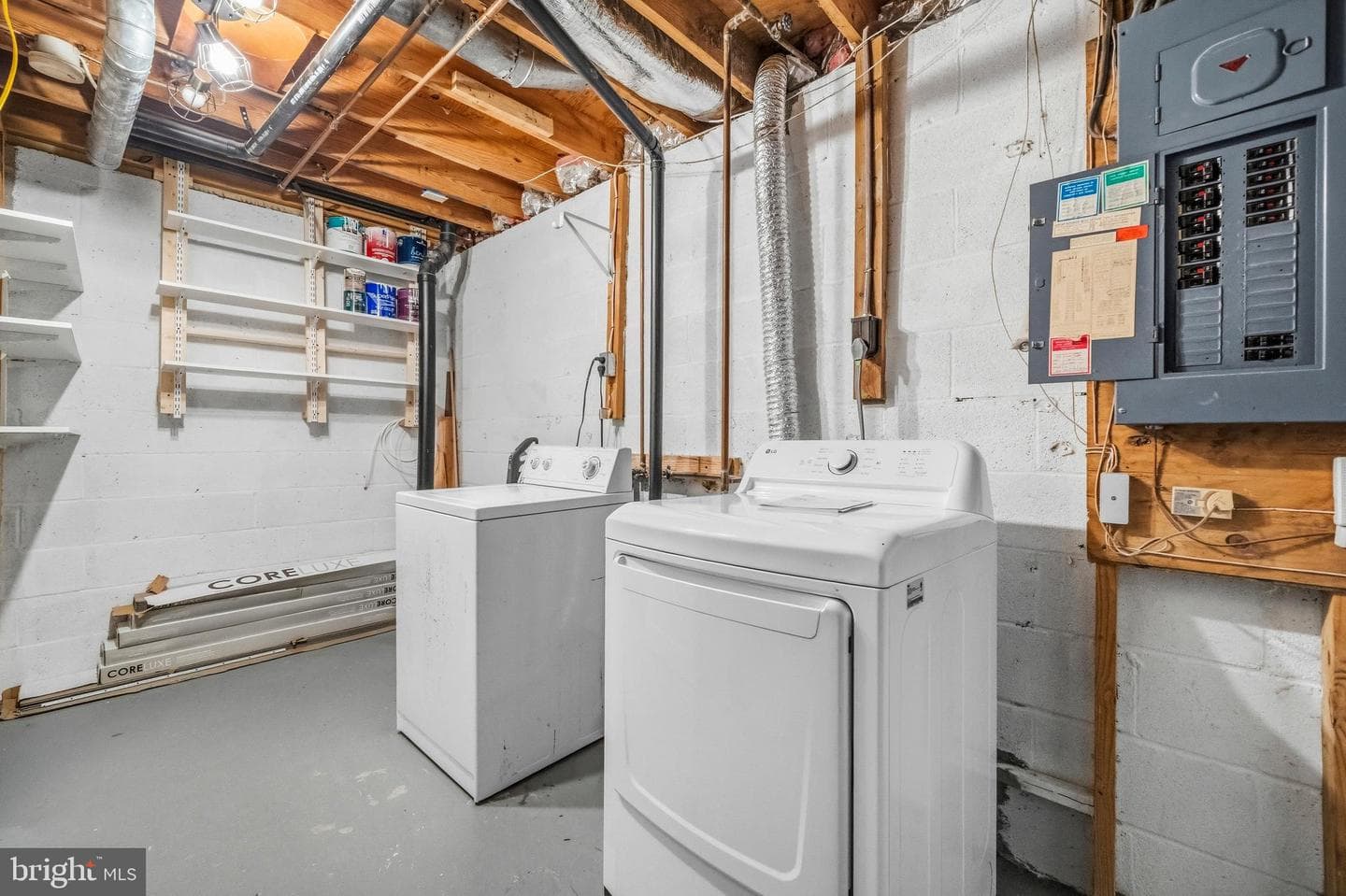 7909 Wellesley Court photo 33
