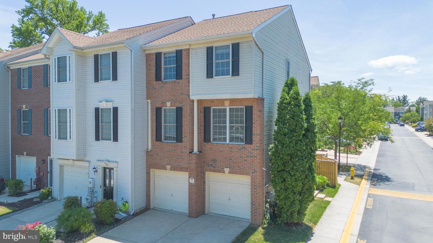 265 Tilden Way, Edgewater