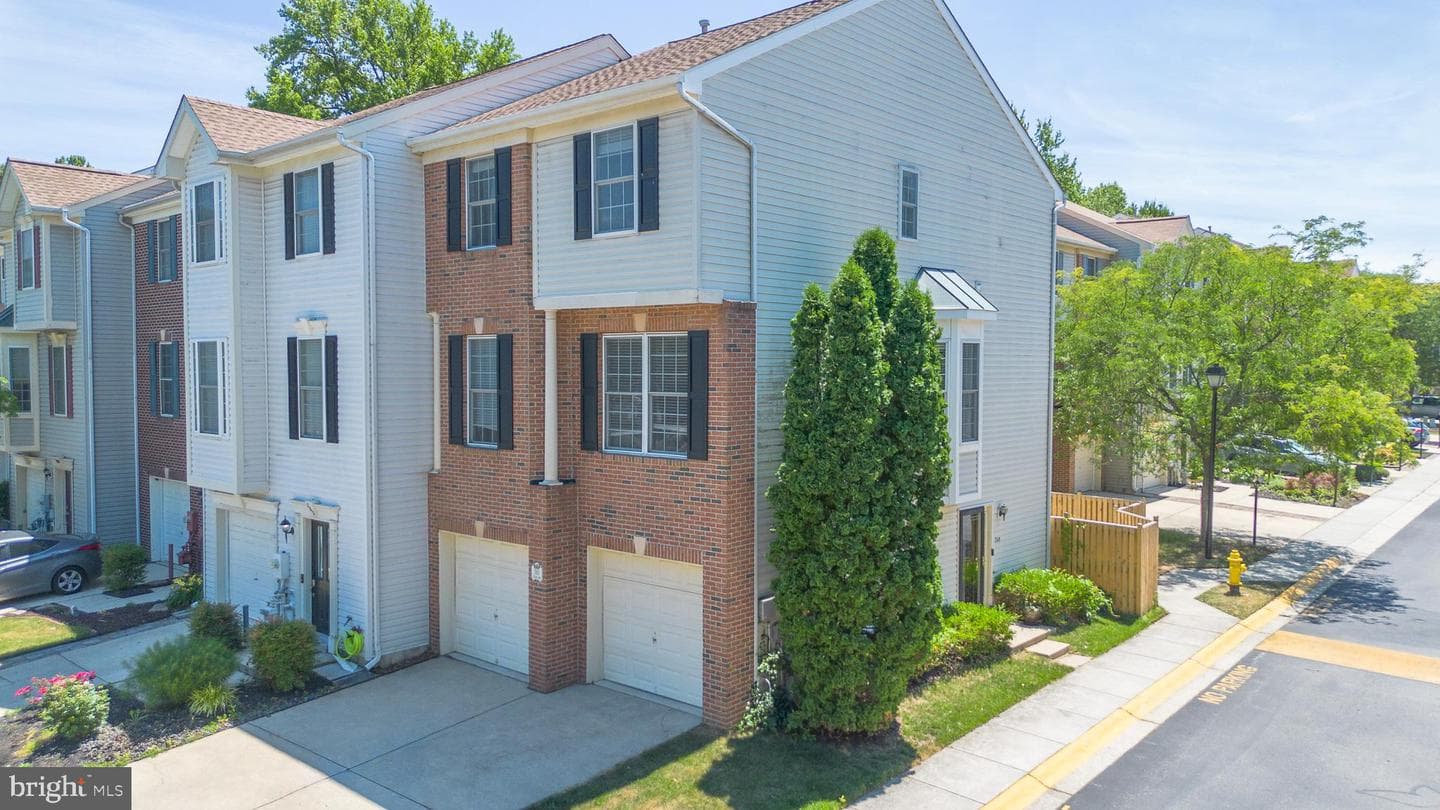 265 Tilden Way, Edgewater
