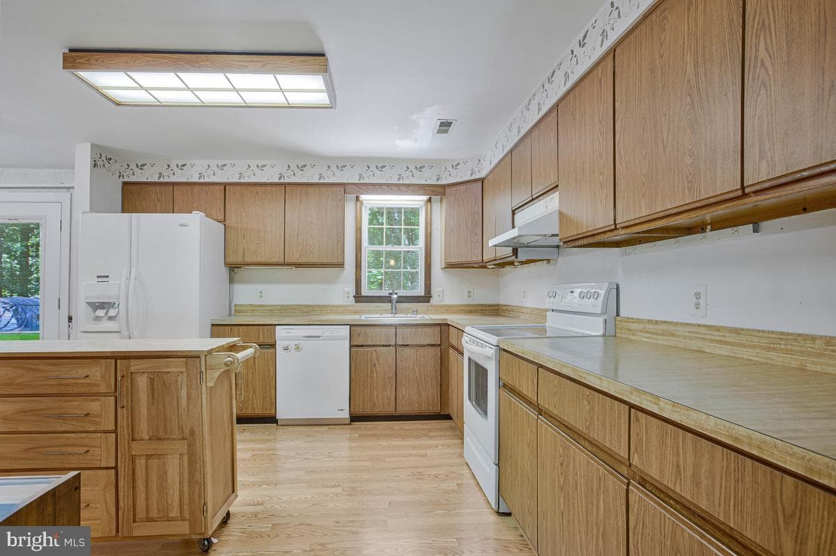 6524 Wilson Road photo 10
