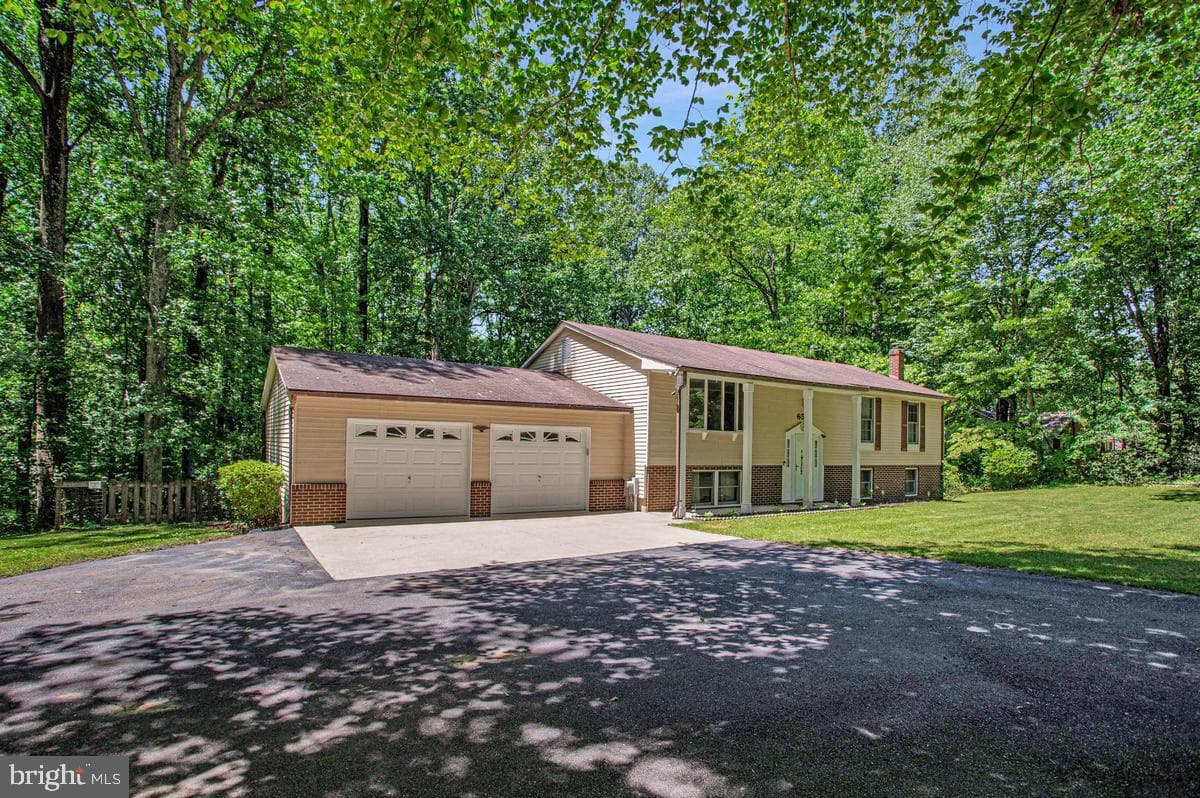 6524 Wilson Road photo 2